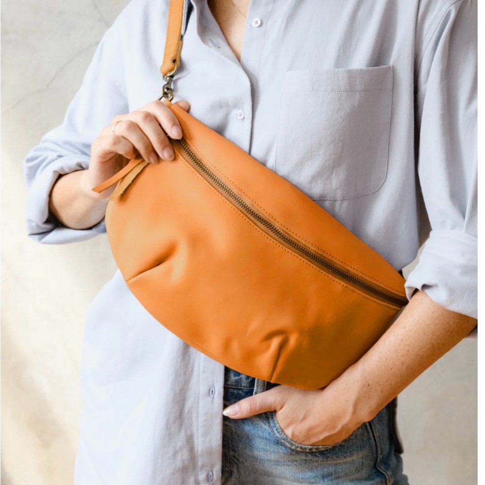 Able Berkeley Belt Bag NWT